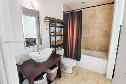 350 S Miami Ave #4110, Miami, FL 33130 - Photo 22