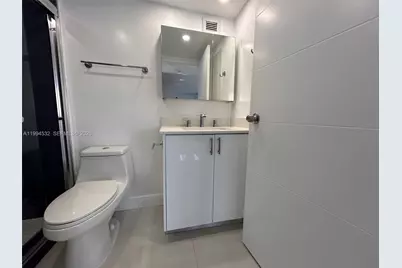 17021 N Bay Rd #1004, Sunny Isles Beach, FL 33160 - Photo 20