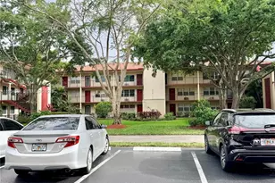 13300 SW 1st St, Pembroke Pines, FL 33027 - Photo 1