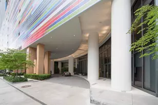 55 SW 9th St, Miami, FL 33130 - Photo 2