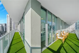 1111 SW 1st Ave, Miami, FL 33130 - Photo 10
