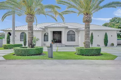 2600 SW 128th Ct, Miami, FL 33175 - Photo 2