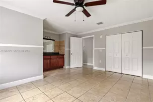 5730 NW 199th St, Hialeah, FL 33015 - Photo 12