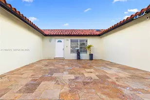 5730 NW 199th St, Hialeah, FL 33015 - Photo 2