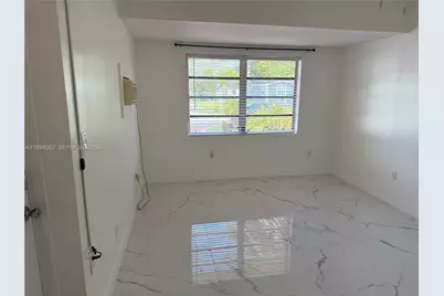 1230 North Dr #Studio, Miami, FL 33179 - Photo 8