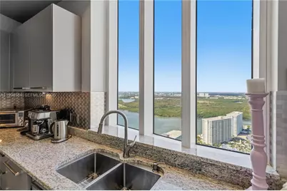 15811 Collins Ave #4004, Sunny Isles Beach, FL 33160 - Photo 16