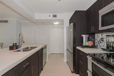 2665 SW 37th Ave #410, Miami, FL 33133 - Photo 2