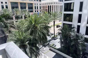 1060 Brickell Ave, Miami, FL 33131 - Photo 2