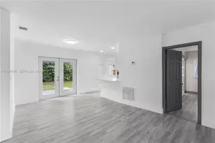 6820 Park St, Hollywood, FL 33024 - Photo 8