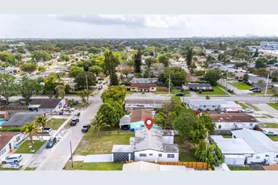 6820 Park St, Hollywood, FL 33024 - Photo 36