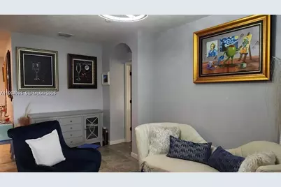 2271 SW Arlington Dr SW, Vero Beach, FL 32968 - Photo 4