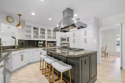 6801 SW 126th Ter, Pinecrest, FL 33156 - Photo 6
