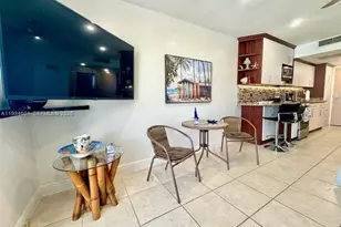 19201 Collins Ave, Sunny Isles Beach, FL 33160 - Photo 16