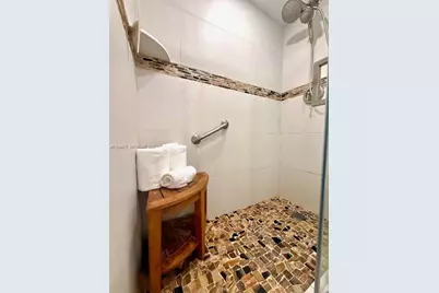 19201 Collins Ave #1147, Sunny Isles Beach, FL 33160 - Photo 32