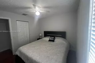 1852 Andromeda Ln, Weston, FL 33327 - Photo 12