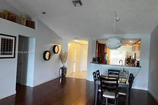 1852 Andromeda Ln, Weston, FL 33327 - Photo 10