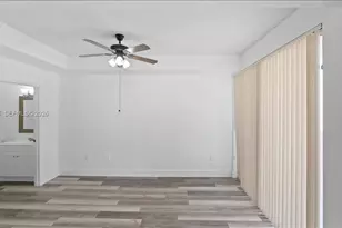 8625 SW 152nd Ave, Miami, FL 33193 - Photo 26