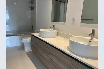 121 NE 34th St #1207, Miami, FL 33137 - Photo 2