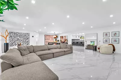 8820 SW 182nd Ter, Palmetto Bay, FL 33157 - Photo 6