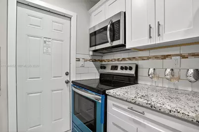 3201 NE 14th St Cswy #501, Pompano Beach, FL 33062 - Photo 4