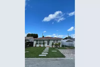 1143 Lincoln St, Hollywood, FL 33019 - Photo 2