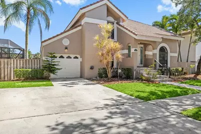 10740 NW 16th Ct, Plantation, FL 33322 - Photo 2
