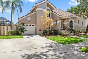 10740 NW 16th Ct, Plantation, FL 33322 - Photo 2