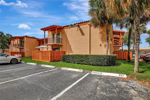 7241 Miami Lakes Dr, Miami Lakes, FL 33014 - Photo 22