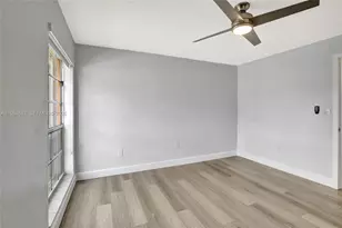 7241 Miami Lakes Dr, Miami Lakes, FL 33014 - Photo 16