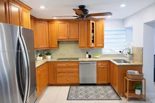 6582 NW 1st St, Margate, FL 33063 - Photo 6