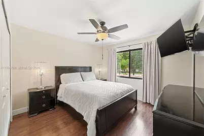 21944 Town Place Dr, Boca Raton, FL 33433 - Photo 26