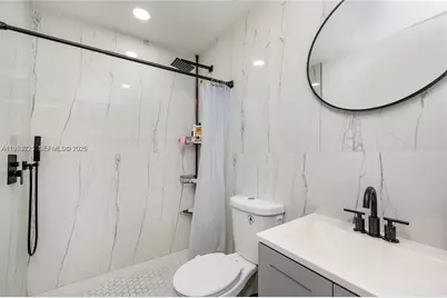 1946 NW 49th St, Miami, FL 33142 - Photo 12