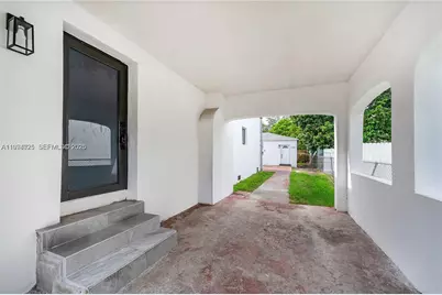 1946 NW 49th St, Miami, FL 33142 - Photo 4