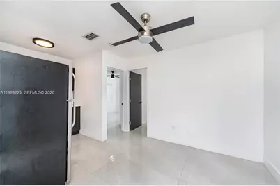 1946 NW 49th St, Miami, FL 33142 - Photo 20