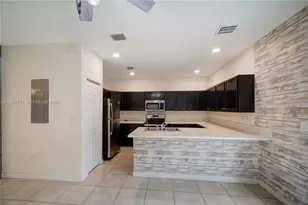 11508 SW 248th Ln, Homestead, FL 33032 - Photo 10