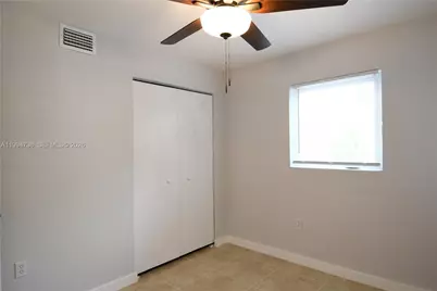 1398 NW 61st St #10, Miami, FL 33142 - Photo 4