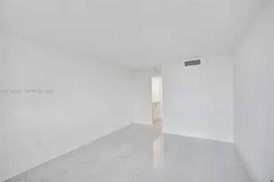 3625 N Country Club Dr, Aventura, FL 33180 - Photo 20