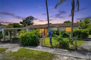 22732 SW 113th Pl, Miami, FL 33170 - Photo 2