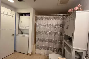 1750 N Bayshore, Miami, FL 33132 - Photo 22