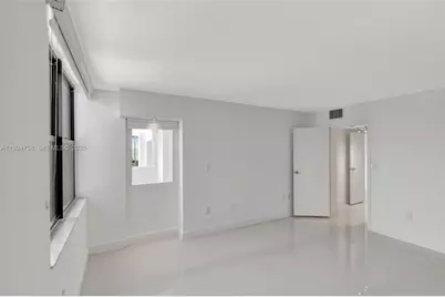 2333 Brickell Ave #305, Miami, FL 33129 - Photo 26