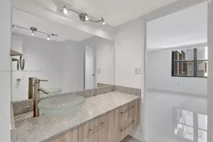 2333 Brickell Ave, Miami, FL 33129 - Photo 24