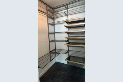 300 S Biscayne Blvd #T-2012, Miami, FL 33131 - Photo 20