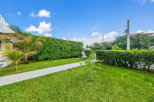 330 NW 25th Ave, Miami, FL 33125 - Photo 4