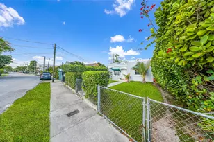 330 NW 25th Ave, Miami, FL 33125 - Photo 8