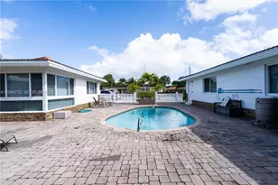 2708 NE 32nd St, Fort Lauderdale, FL 33306 - Photo 14