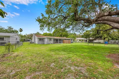 11401 SW 81st Rd #-, Pinecrest, FL 33156 - Photo 20