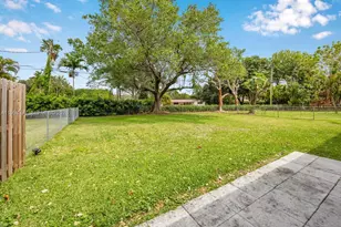 11401 SW 81st Rd, Pinecrest, FL 33156 - Photo 18