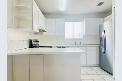 3260 W 70th St #202, Hialeah, FL 33018 - Photo 6