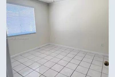 3260 W 70th St #202, Hialeah, FL 33018 - Photo 14