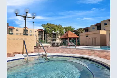 10501 W Broward Blvd #408, Plantation, FL 33324 - Photo 28